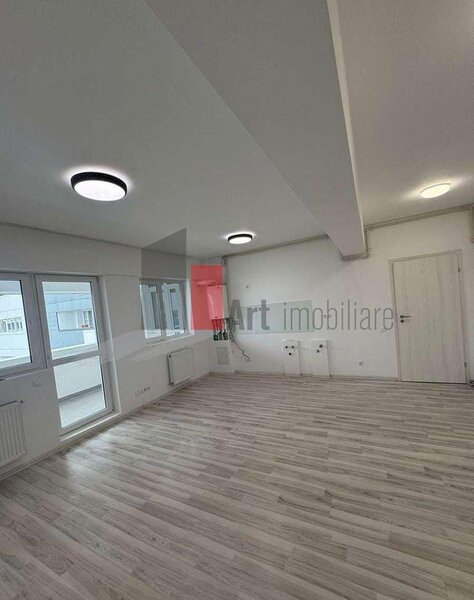 Sos. Berceni, Metalurgiei, vanzare apartament 2 camere cu centrala.