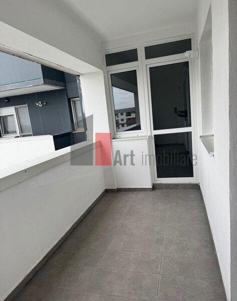 Sos. Berceni, Metalurgiei, vanzare apartament 2 camere cu centrala.